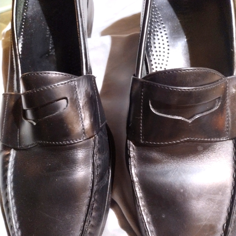 Cole haan men's 11.5 black slip on penny loafers